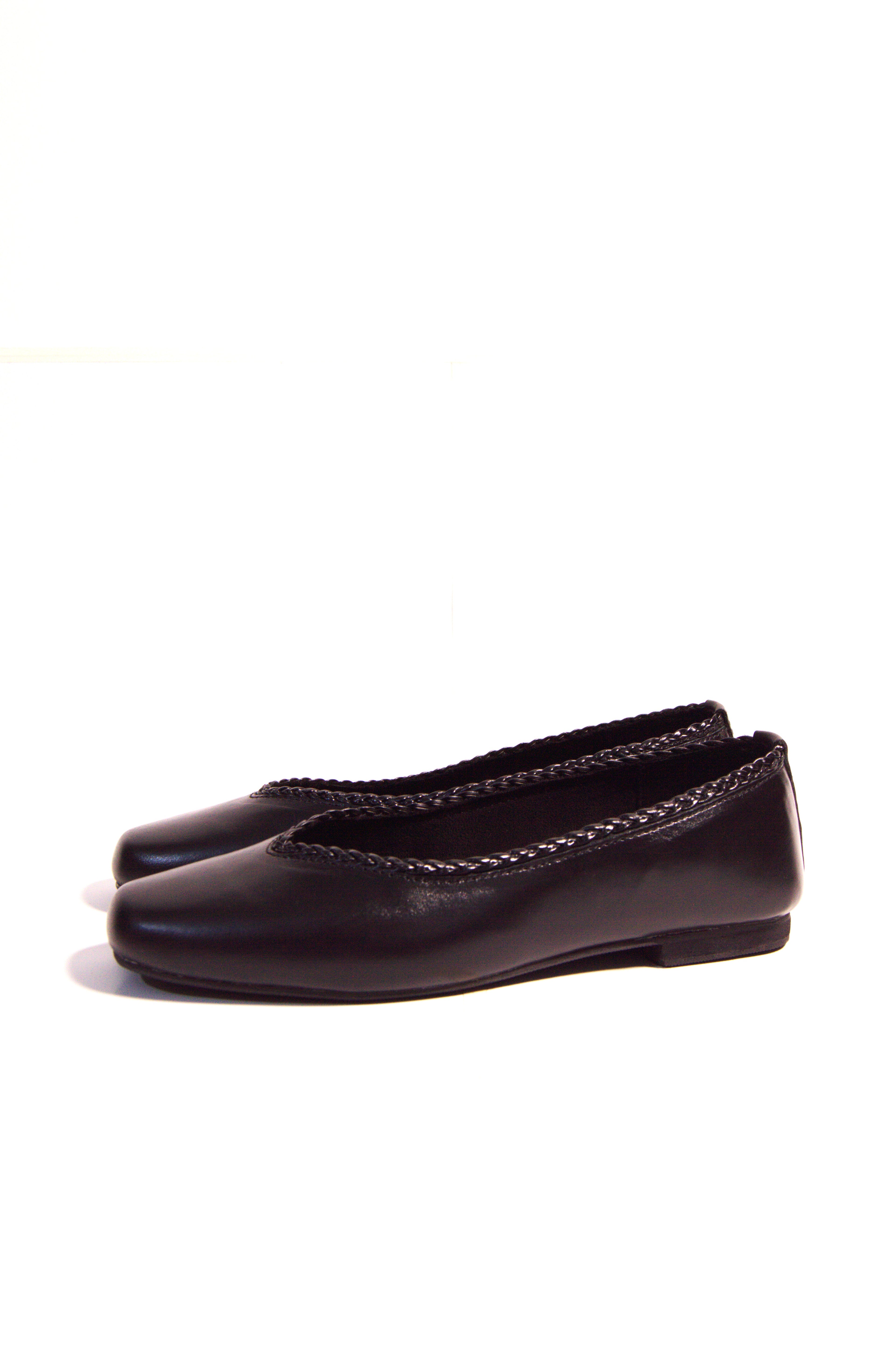 Audrey - Black